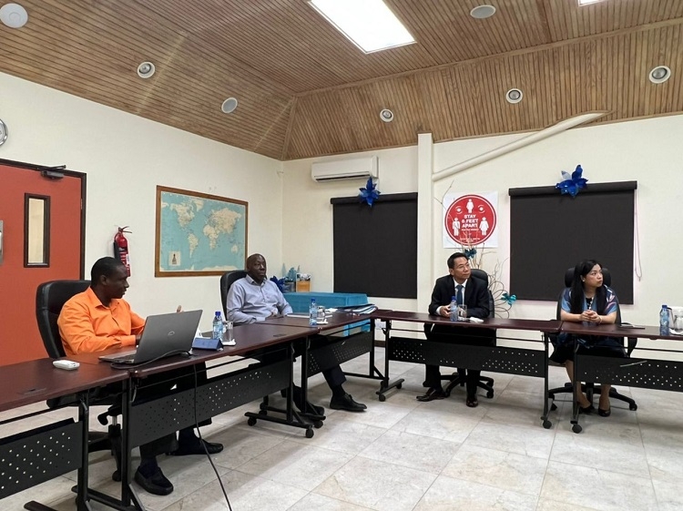 Grenada, Vietnam seek to boost investment cooperation